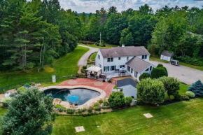 Gilford Getaway - Pool & Hot Tub - Lakes Region